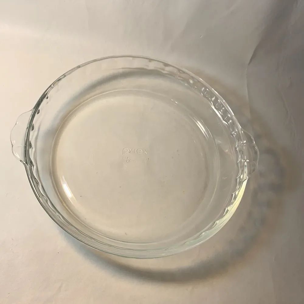 Pyrex Fluted Pie Plate 9.5 In 24 cm USA No Range Broil 229 32 - Picture 4 of 7